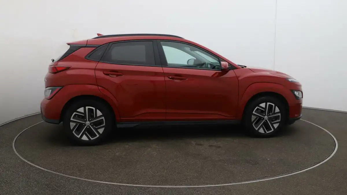 2022-hyundai-kona-e-ultimate-big-8