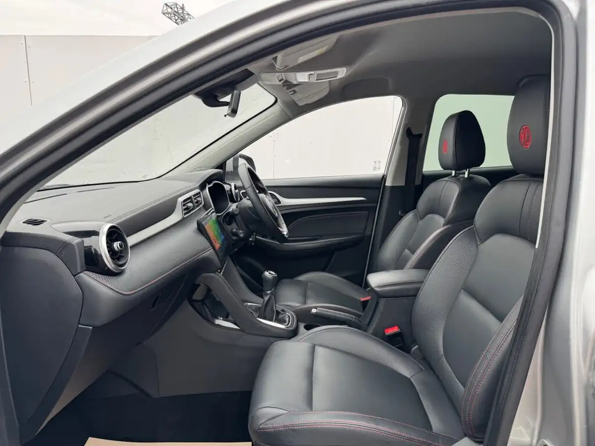 2024-mg-zs-suv-15-vti-tech-exclusive-big-12