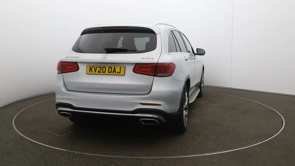2020-mercedes-benz-glc-class-20d-glc300d-amg-line-premium-plus-station-wagon-5d-big-50