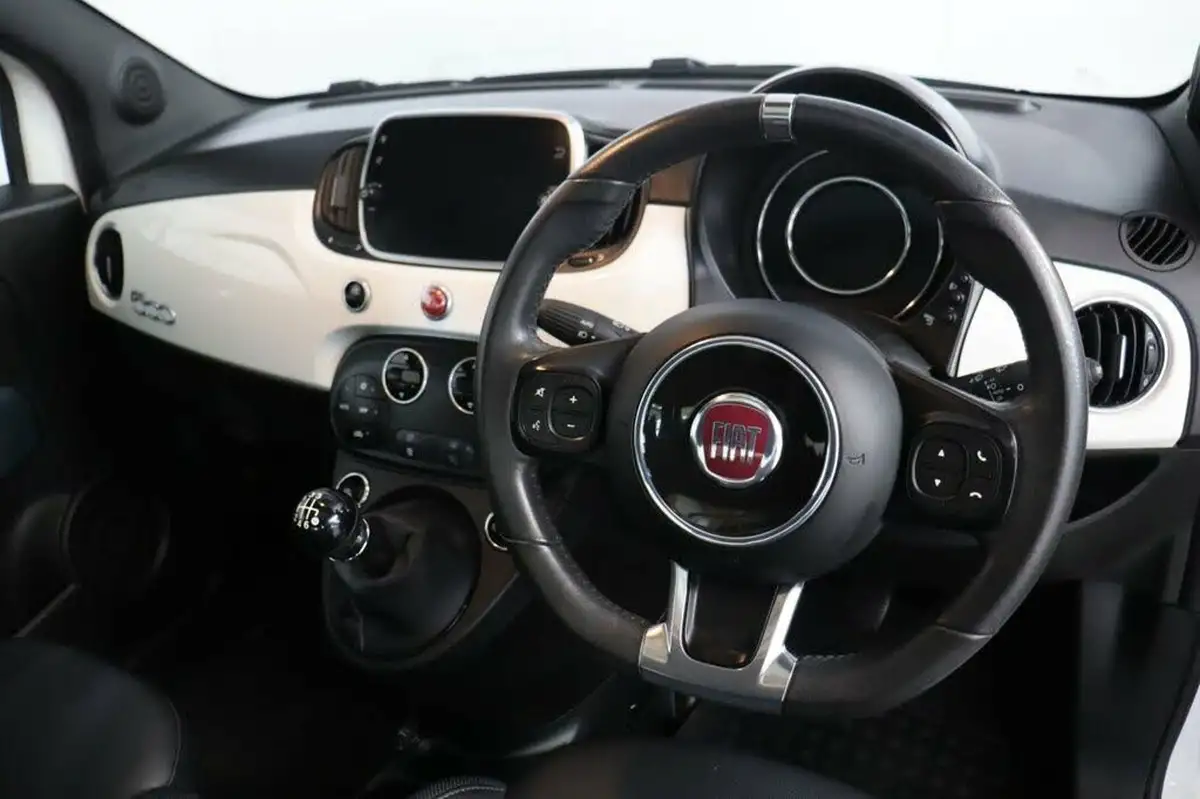 2020-fiat-500-10-launch-edition-big-21