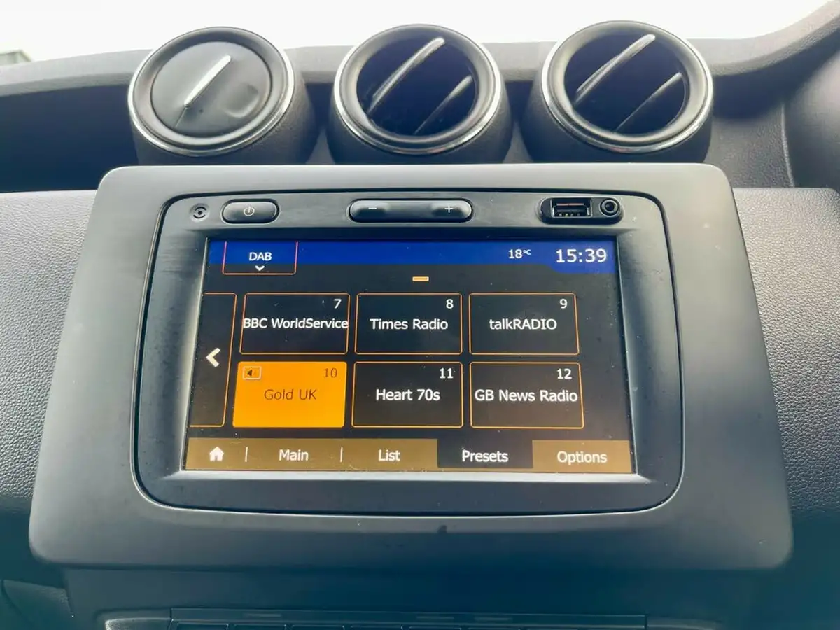 2018-dacia-duster-15dci-comfort-big-30