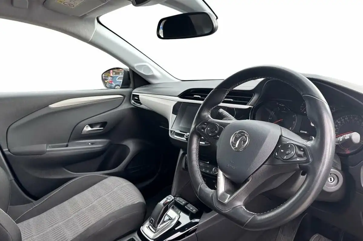 2020-vauxhall-corsa-12-turbo-se-premium-auto-big-6