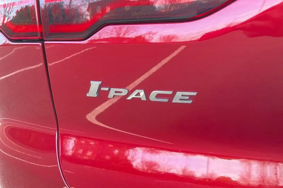 2019-jaguar-i-pace-ev400-se-big-31