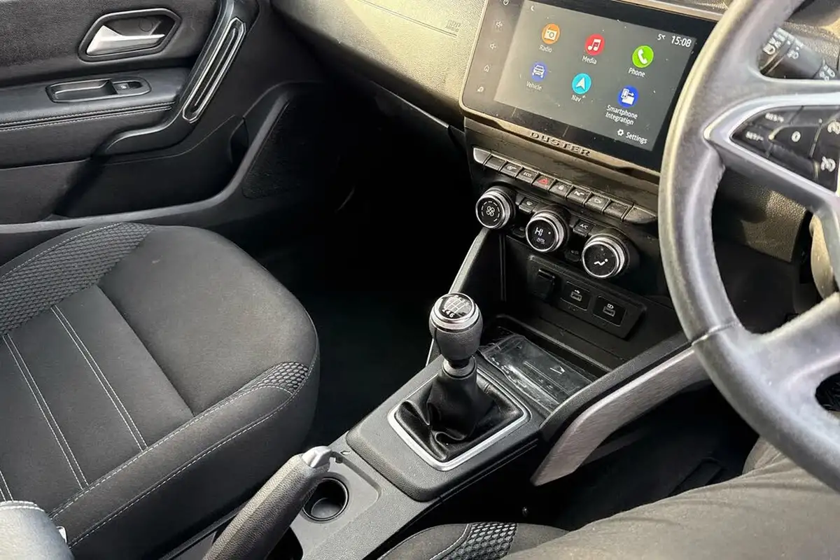 2022-dacia-duster-09-tce-prestige-big-11