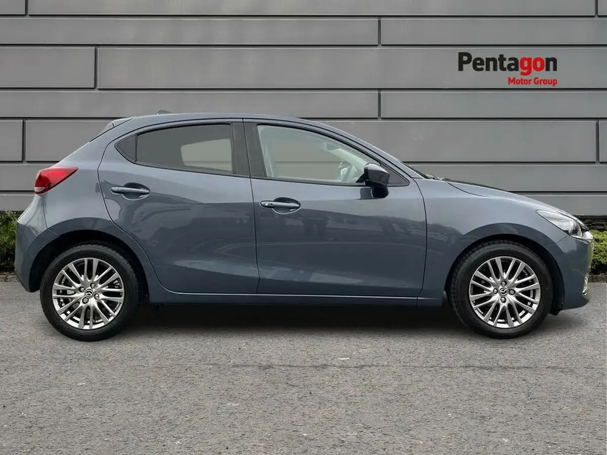 2021-mazda-mazda2-15-skyactiv-g-gt-sport-nav-light-stone-big-10
