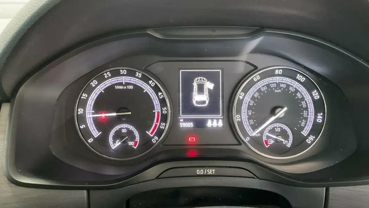 2017-skoda-kodiaq-20tdi-se-5-seatsss-dsg-big-9