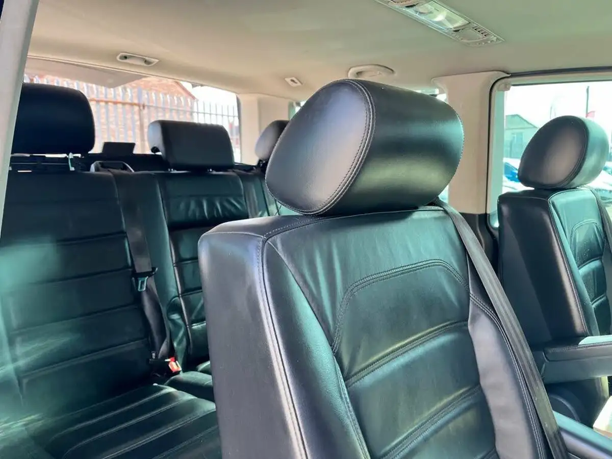 2016-volkswagen-caravelle-20tdi-executive-bmt-204pseu6-dsg-big-6