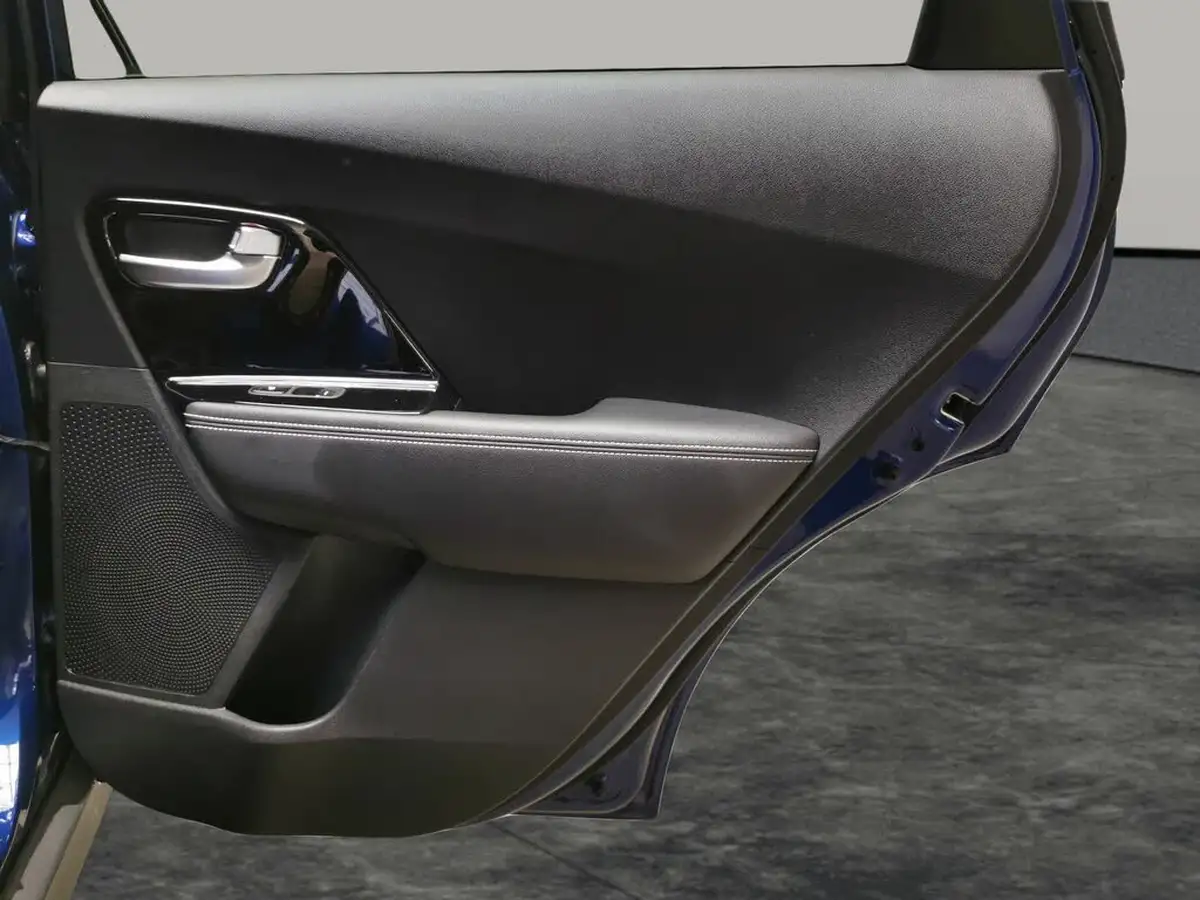 2021-kia-e-niro-ev-4-big-31