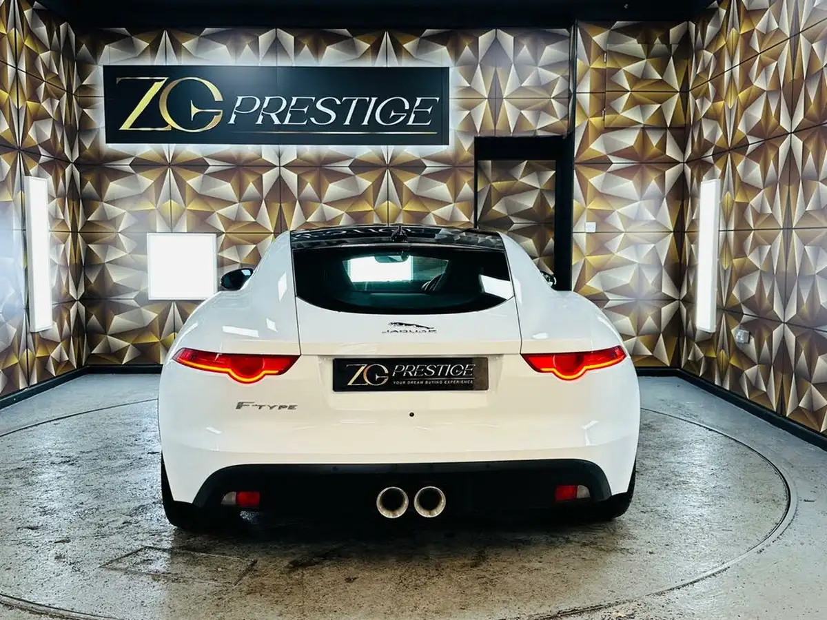 2014-jaguar-f-type-30-v6-coupe-quickshift-big-3