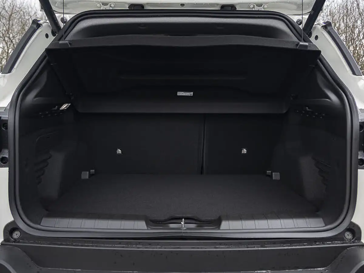 2025-jeep-avenger-12-gse-summit-big-7
