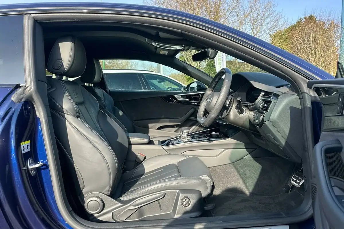 2022-audi-a5-20-45-tfsi-black-edition-coupe-2d-big-30