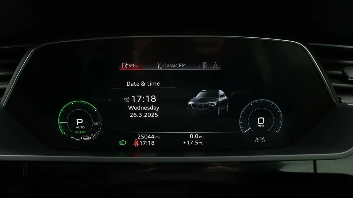 2020-audi-e-tron-50e-technik-big-10