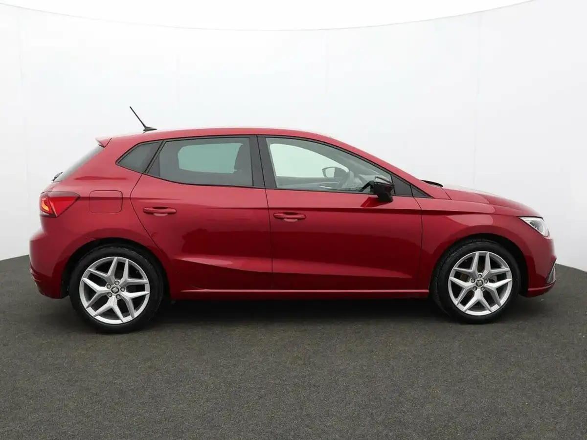 2019-seat-ibiza-10-mpi-fr-big-11