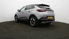 2020-vauxhall-grandland-x-12-sri-nav-auto-small-4