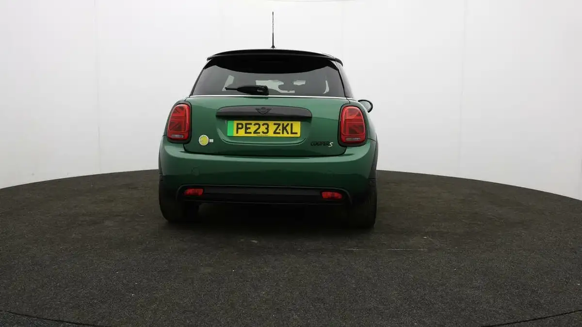 2023-mini-cooper-e-cooper-s-3-big-5