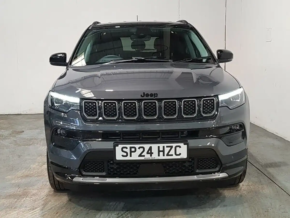 2024-jeep-compass-15-summit-big-11