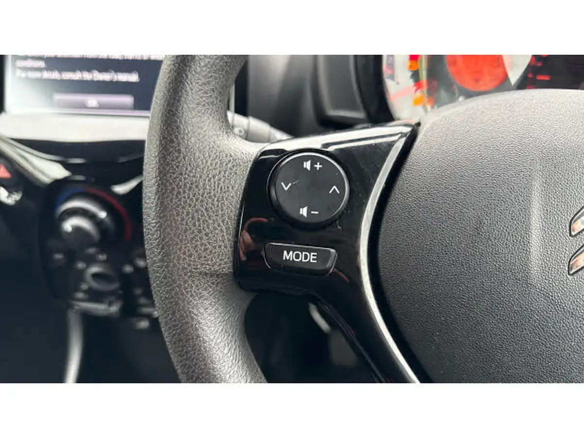 2020-citroen-c1-10-vti-feel-ss-5d-big-22