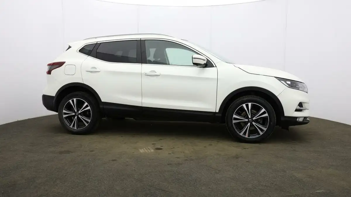 2021-nissan-qashqai-13-dig-t-n-connecta-140ps-big-43