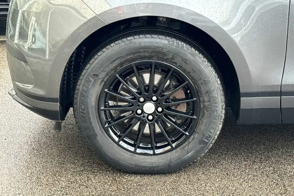 2020-land-rover-range-rover-velar-20-d180-no-trim-big-4