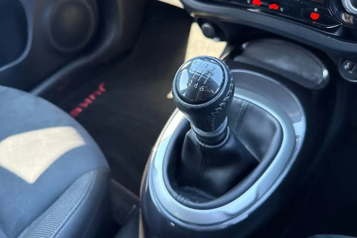 2018-nissan-juke-12-dig-t-n-connecta-ss-big-52