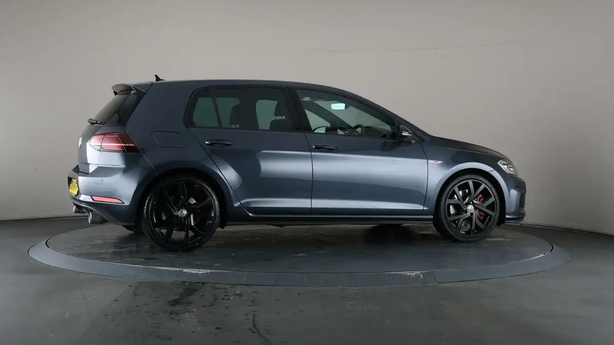 2018-volkswagen-golf-20-tsi-gti-performance-ss-5d-dsg-big-54