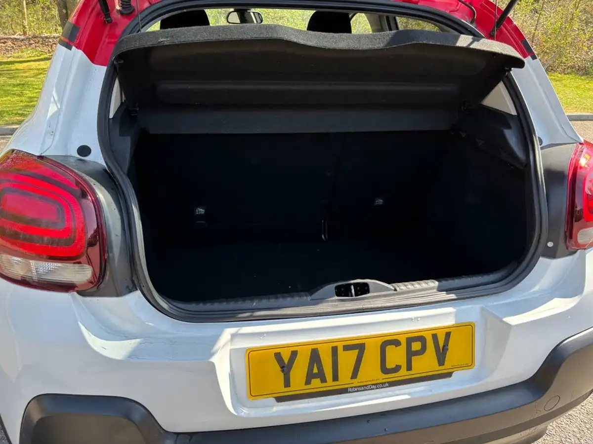 2017-citroen-c3-12-puretech-flair-82ps-big-27