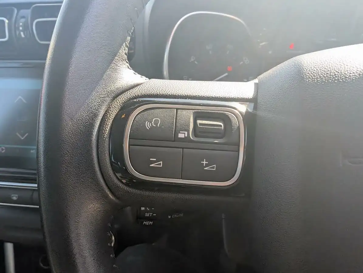 2019-citroen-c3-aircross-12-puretech-flair-110ps-ss-big-17