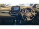 2022-toyota-c-hr-18-vvt-i-gr-sport-small-9