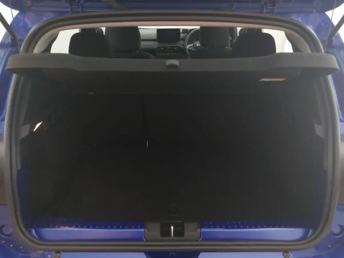 2023-dacia-sandero-stepway-10-tce-essential-90bhp-big-7