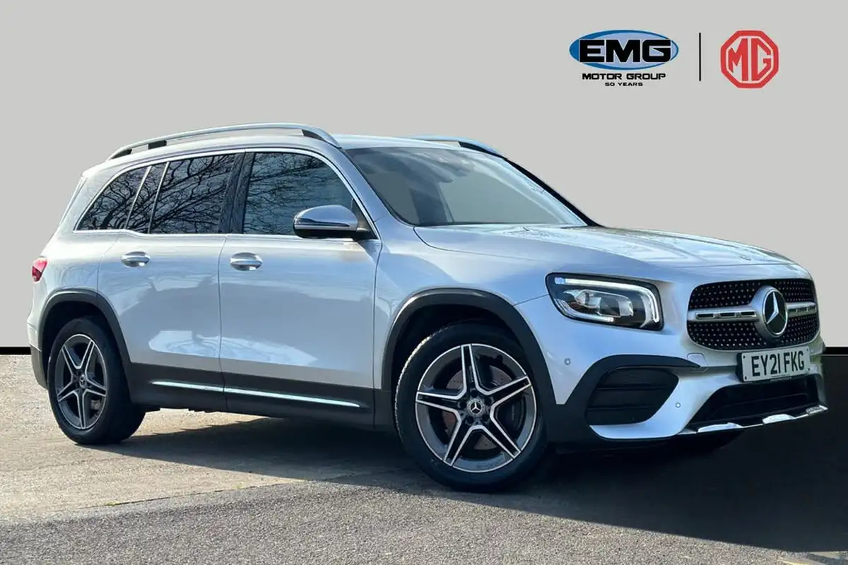 2020-mercedes-benz-glb-class-20d-glb220d-amg-line-premium-5-big-0