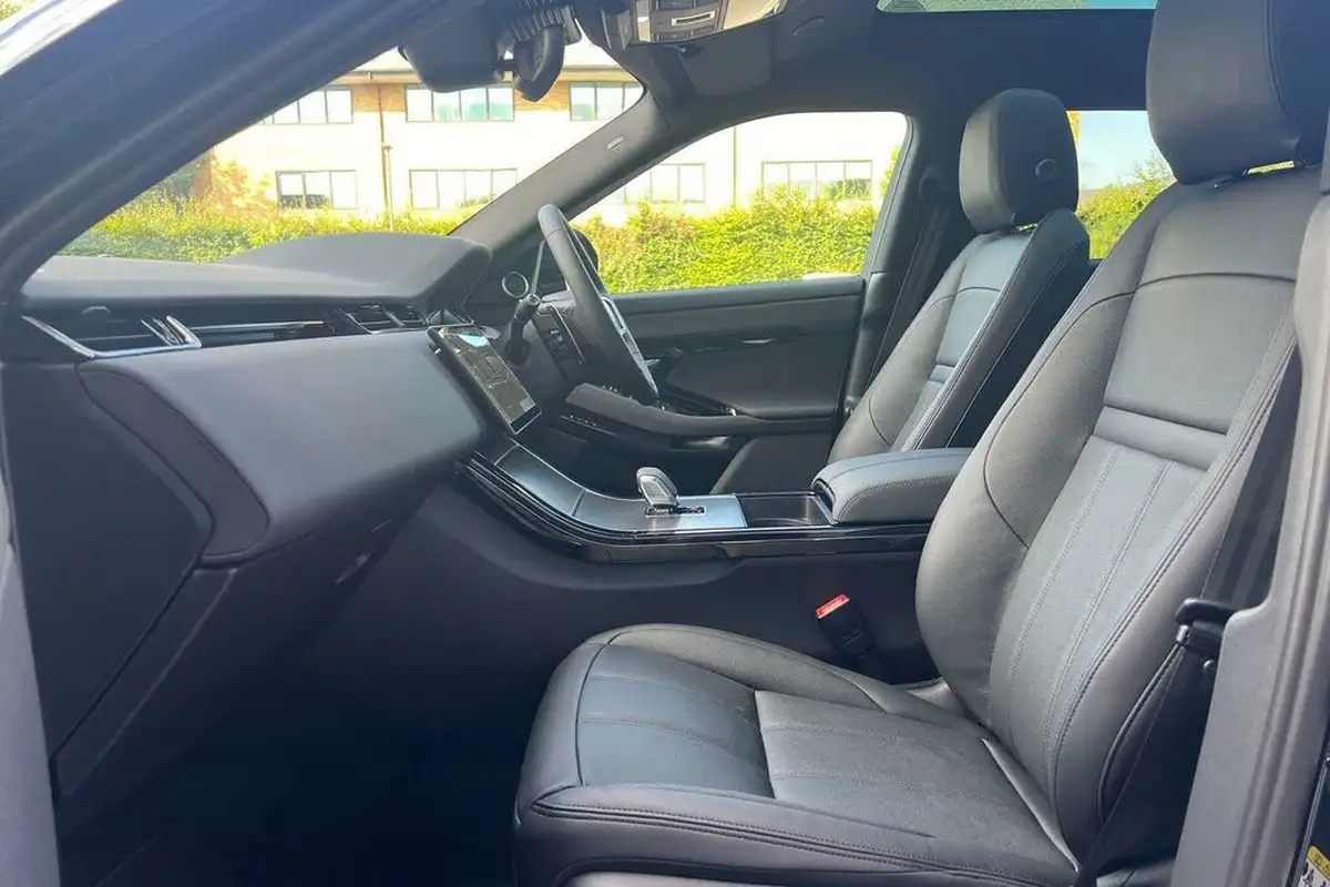 2024-land-rover-range-rover-evoque-20-d200-dynamic-se-big-37