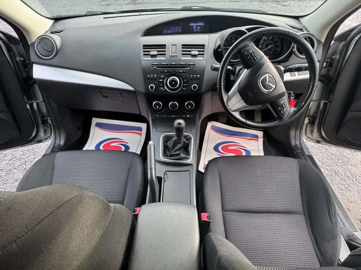 2012-mazda-mazda3-16-tamura-big-13