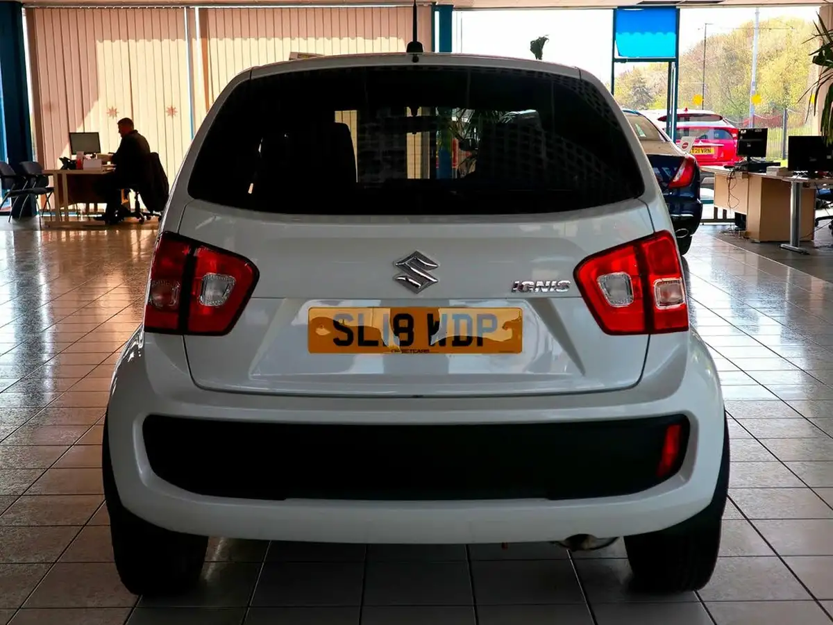 2018-suzuki-ignis-12-dualjet-sz3-big-7