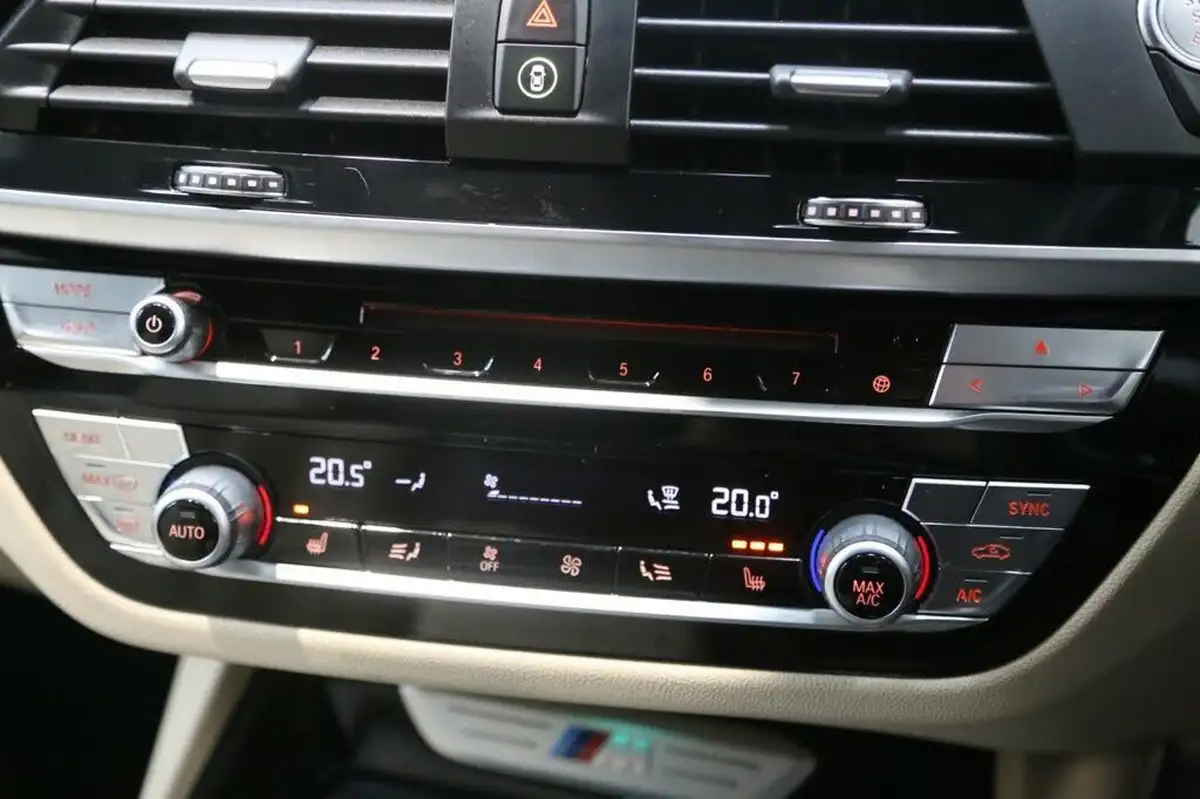 2018-bmw-x3-30-m40i-big-44