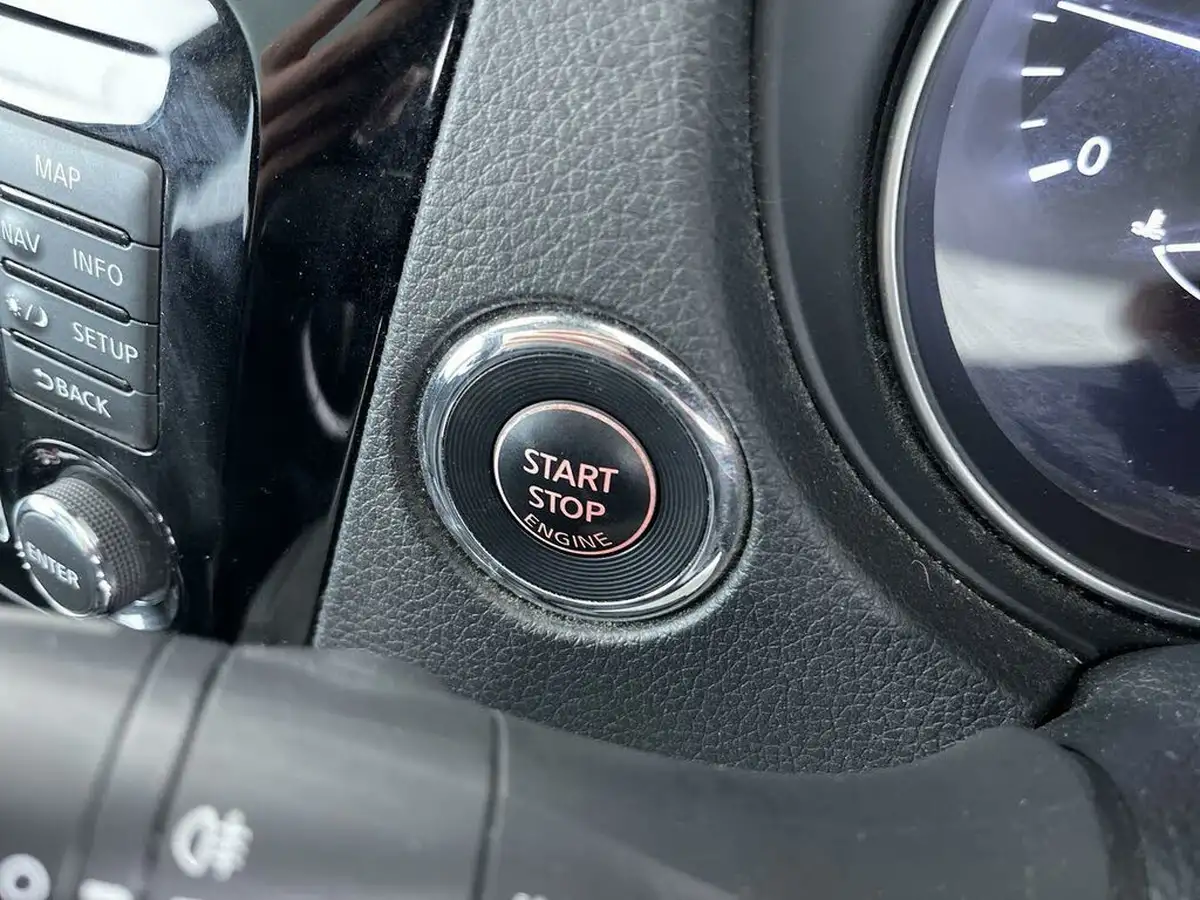 2017-nissan-qashqai-15dci-n-connecta-big-2