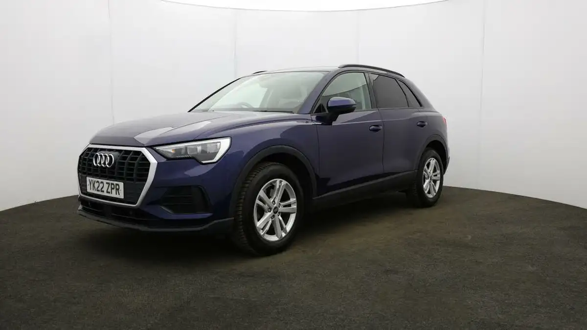 2022-audi-q3-15-35-tfsi-technik-cod-s-tronic-big-2