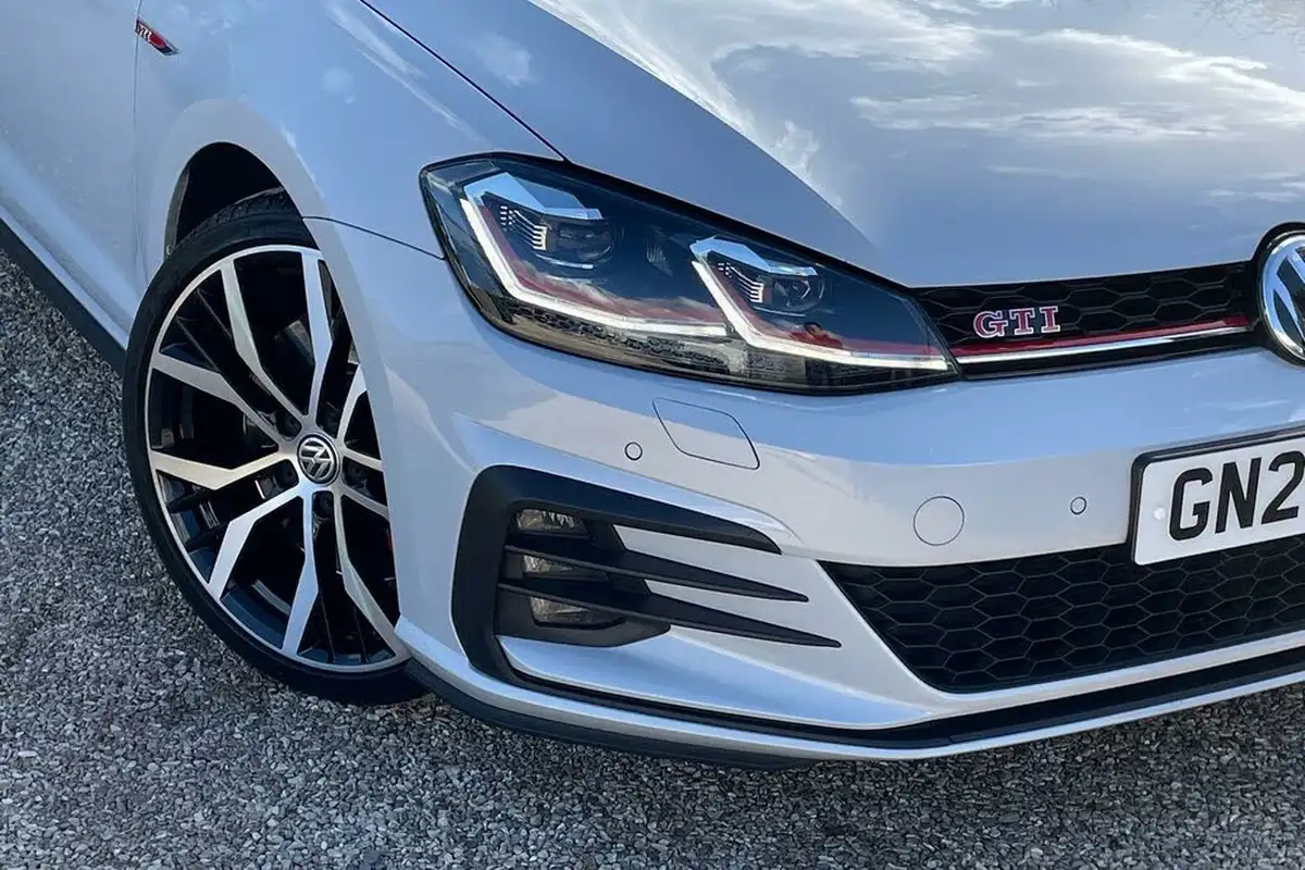 2019-volkswagen-golf-20-tsi-gti-performance-ss-5d-big-5