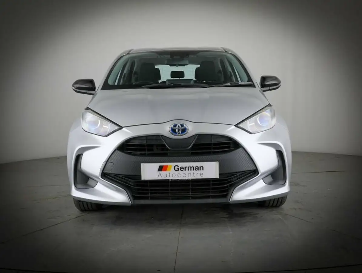 2022-toyota-yaris-15-vvt-i-icon-big-13