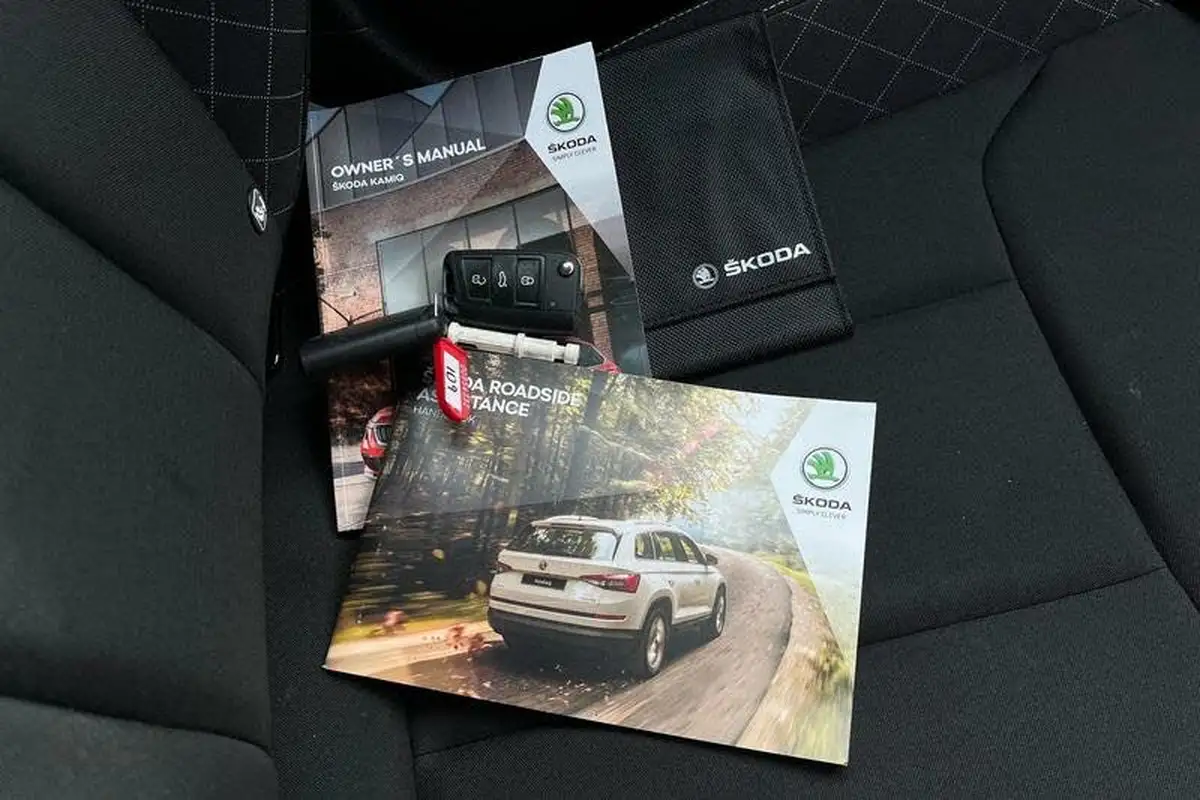 2021-skoda-kamiq-10-tsi-se-95ps-big-21
