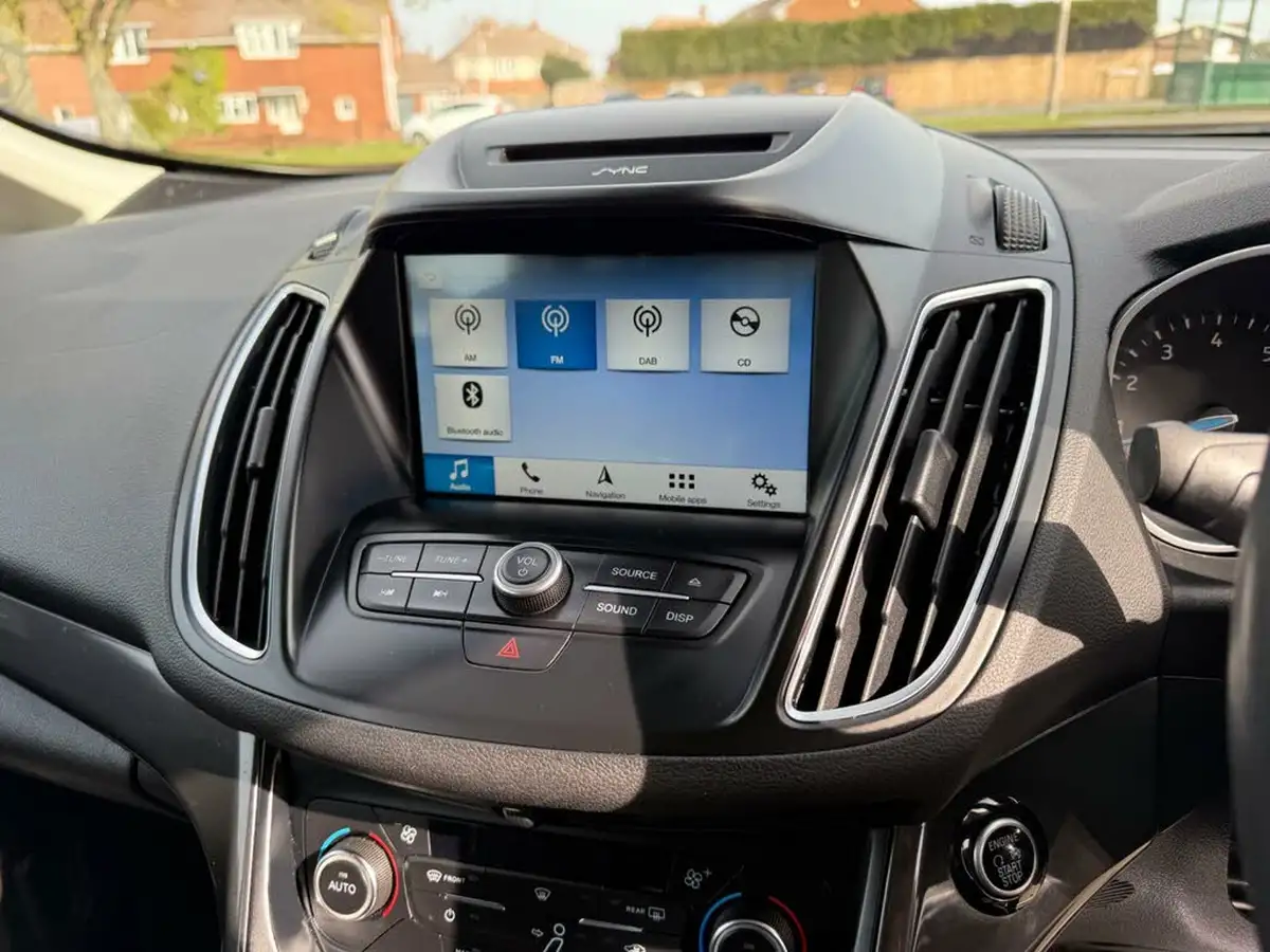 2018-ford-c-max-10t-titanium-125ps-big-35