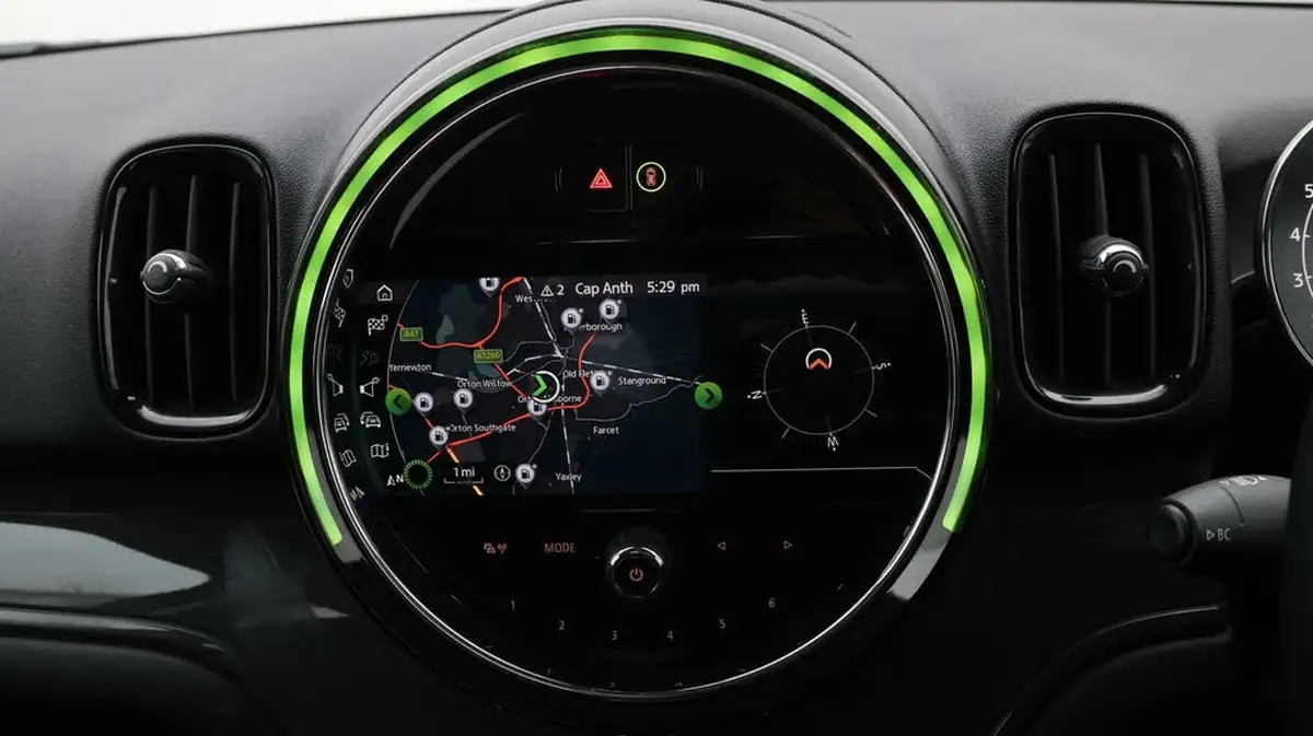 2021-mini-countryman-15-cooper-classic-comfort-auto-big-11
