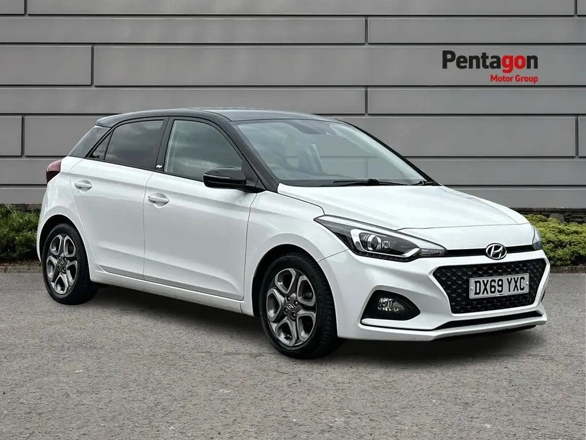 2019-hyundai-i20-12-play-big-0