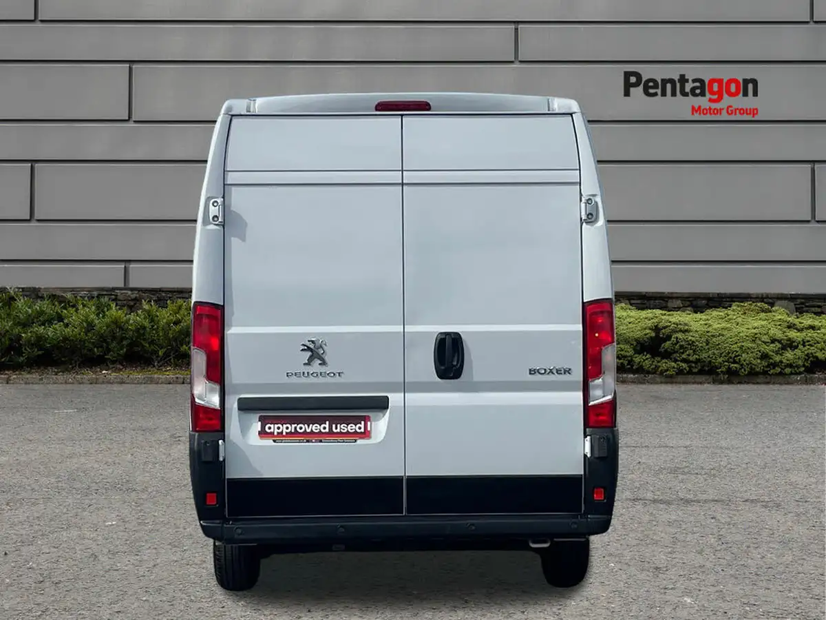 2023-peugeot-boxer-22-bluehdi-professional-premium-435-l4h2-big-13