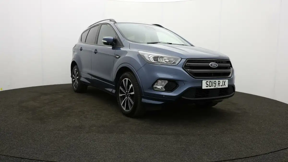 2019-ford-kuga-15tdci-st-line-ss-big-40