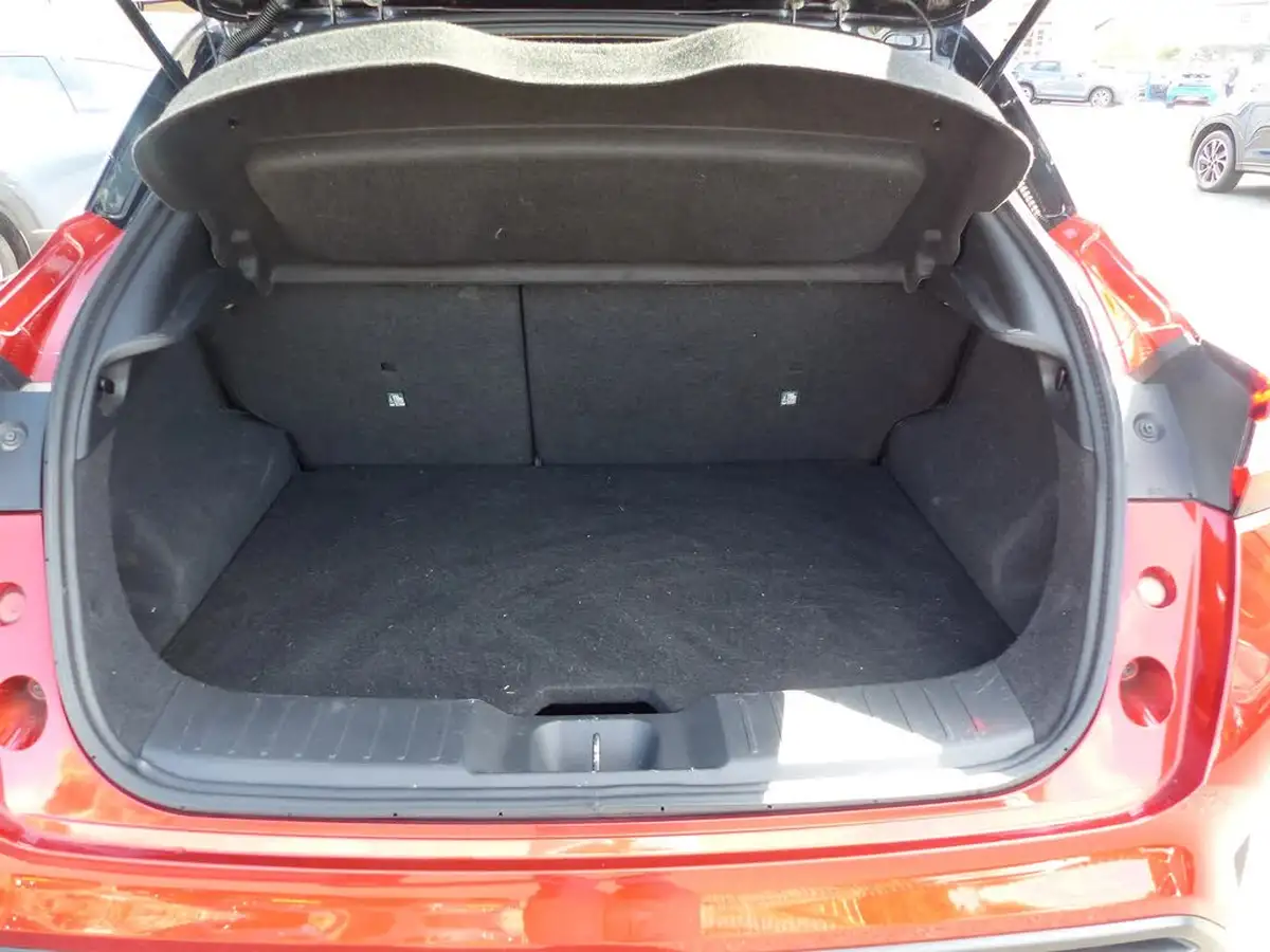 2020-nissan-juke-10-dig-t-tekna-117ps-dct-big-19