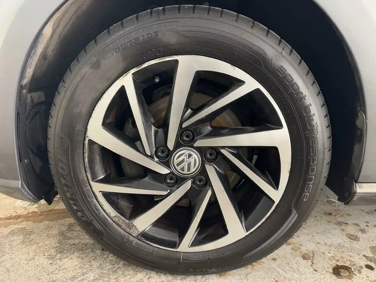 2019-volkswagen-golf-16tdi-match-hatchback-5d-big-43