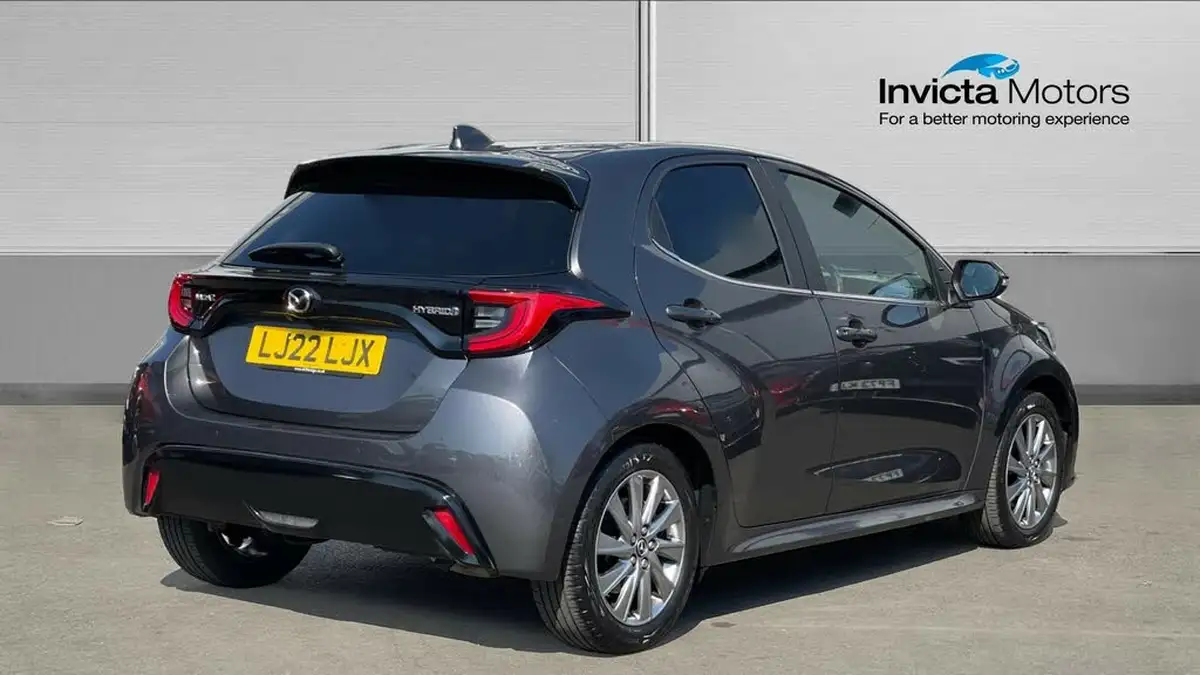 2022-mazda-mazda2-15-select-big-2