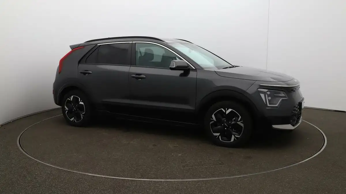 2022-kia-e-niro-ev-3-big-38