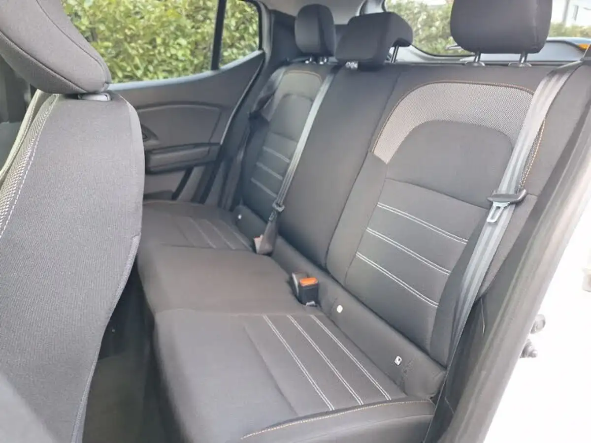 2021-dacia-sandero-stepway-10-tce-essential-90bhp-big-5
