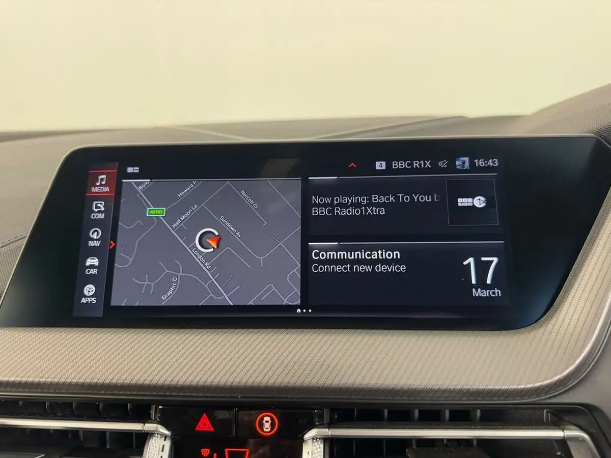 2021-bmw-1-series-20-m135i-xdrive-big-43
